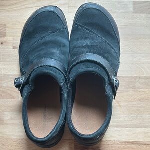 Merrell Black Leather Loafers